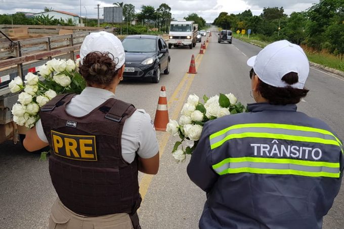 Dia Internacional da Mulher: Simtrans e PRE realizam homenagens
