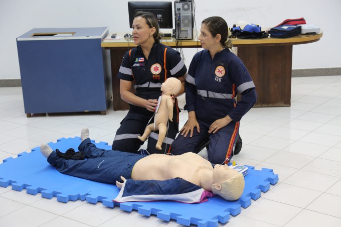 Samu 192 oferece treinamento de primeiros socorros para professores e técnicos do Sesc