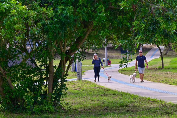 Prefeitura promove a 1ª Caminhada Ecológica do Parque Ambiental da Lagoa das Bateias