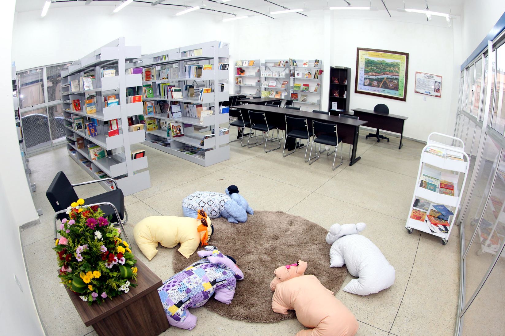 Praça CEUs recebe programação especial no Dia do Livro