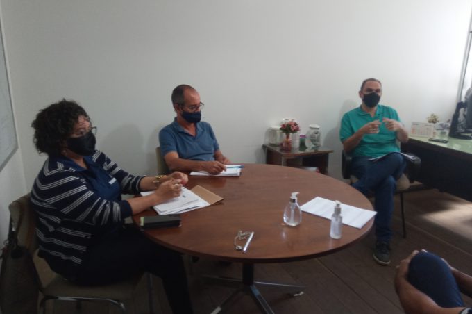 Semob e Sindtran avaliam ações para melhorar o transporte coletivo rural