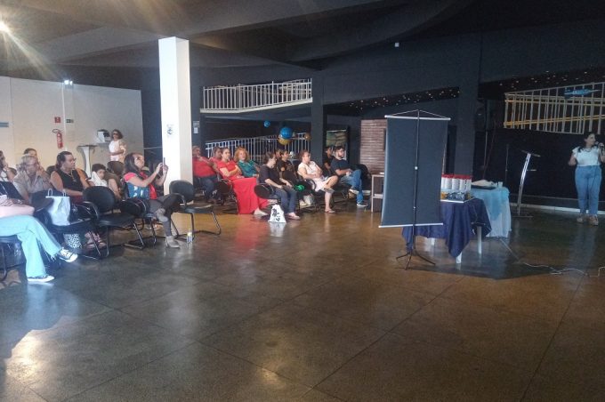 Planetário exibe filmes e homenageia mulheres no Centro Cultural Glauber Rocha