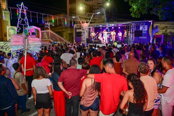 Natal Conquista de Luz: público prestigia programação neste dia de Natal