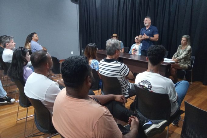 Novos membros do Conselho Municipal de Cultura são empossados em cerimônia realizada na Praça CEU