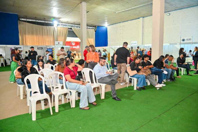 3ª edição do Feirão de Oportunidades fomenta geração de emprego e renda em Vitória da Conquista