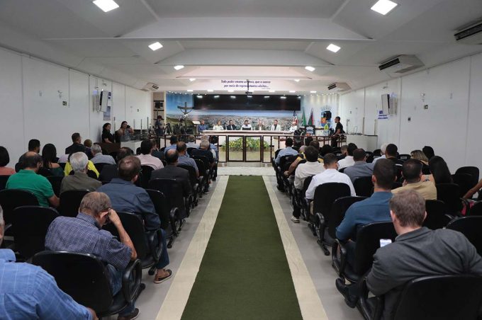 Prefeitura participa de sessão comemorativa pelos 70 anos da Acevic