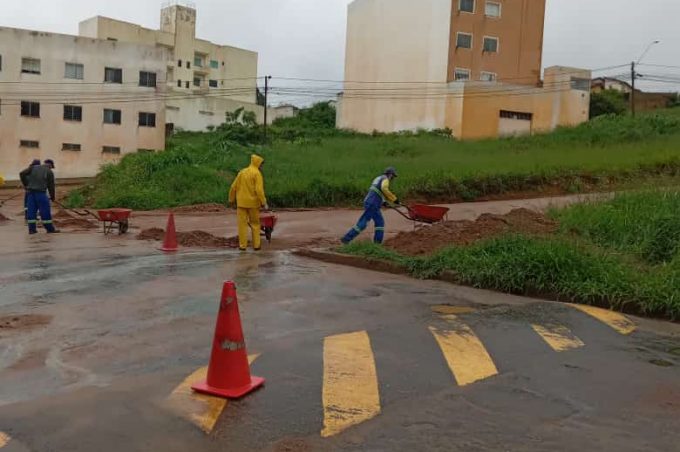 Chuvas: Secretaria de Serviços Públicos intensifica mutirões de limpeza