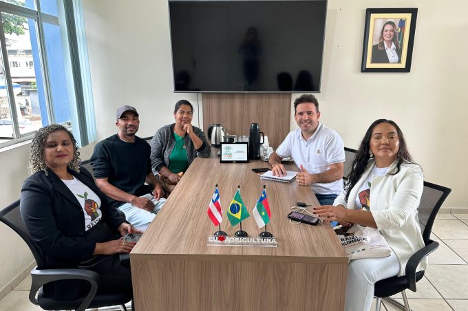 SMDR recebe moradores da comunidade quilombola de Thiagos e apresenta projetos voltados para agricultores