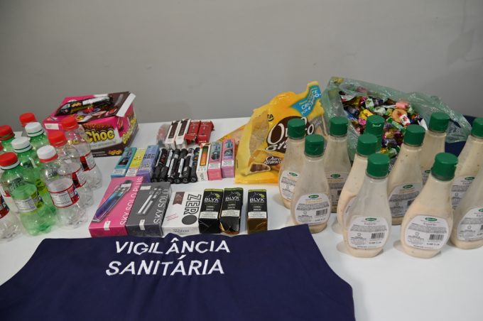 Vigilância Sanitária já apreendeu mais de 250 quilos de produtos vencidos em 2025
