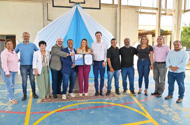 Prefeita Sheila Lemos assina Ordem de Serviço para construção de creche no bairro Campinhos e anuncia novas obras