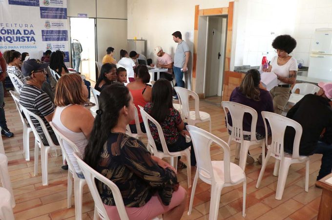 Prefeitura segue com processo de regularização fundiária de mais 400 imóveis no loteamento Vila América