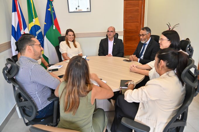 Prefeitura e Varas de Violência Doméstica buscam fortalecimento da rede de proteção das mulheres de Vitória da Conquista