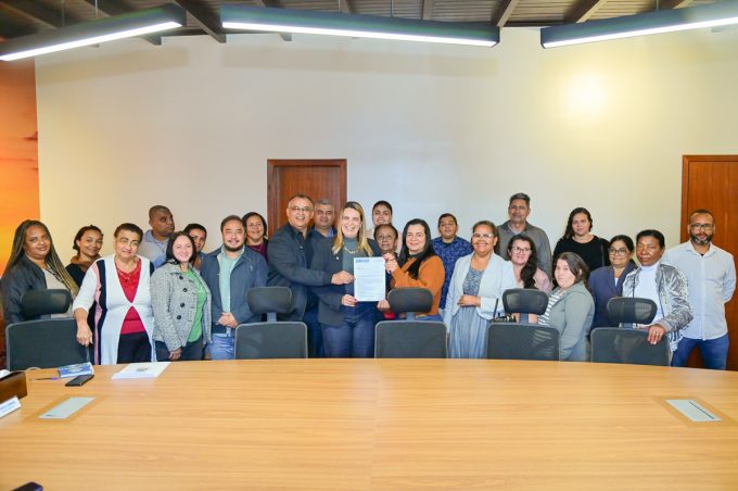 Moradores dos bairros Campinhos e Jatobá participam de audiência na Prefeitura Municipal