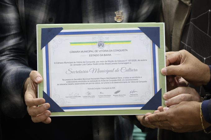 Secretaria Municipal de Cultura recebe Moção de Aplauso em reconhecimento pelo sucesso do Arraiá da Conquista 2026