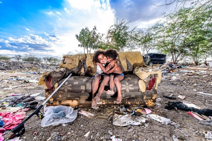 Fotógrafo traz projeto Retratos de Esperança para Conquista