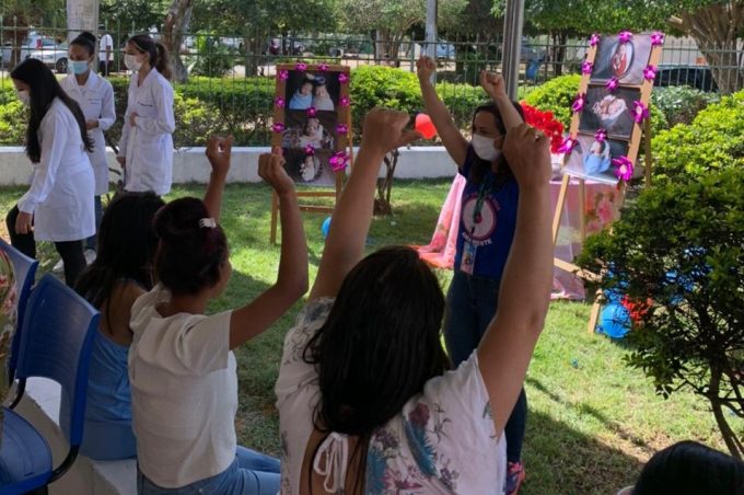 Fundação de Saúde realiza ação com doadoras no Dia Mundial de Doação de Leite Humano