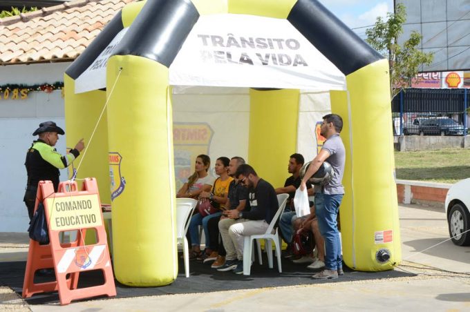 Maio Amarelo: Simtrans promove Comando Educativo para motociclistas no Centro Cultural Glauber Rocha