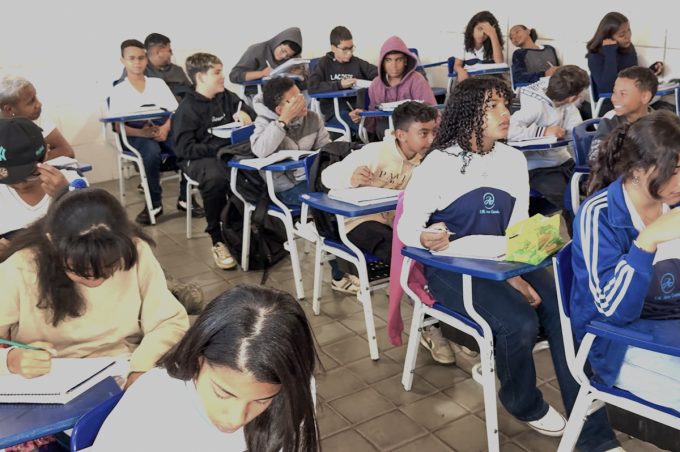 Governo Municipal sanciona leis que instituem Dia D da Busca Ativa Escolar e o Selo Escola Amiga da Educação Inclusiva