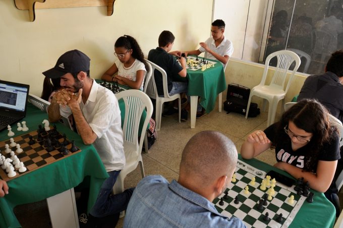 Oficina de Xadrez: Projeto Educarte revela campeões