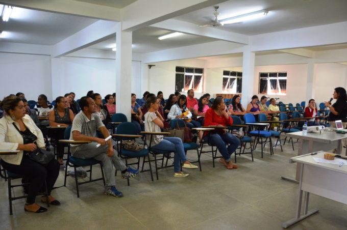Secretaria Municipal de Saúde promove ações de combate à tuberculose