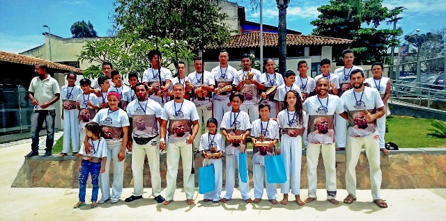 Educarte realiza competição de capoeira