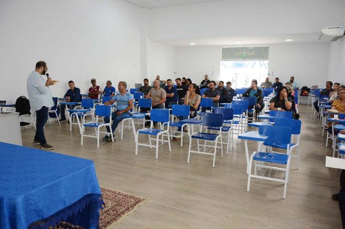 Servidores da Smed participam de oficina sobre qualidade no atendimento