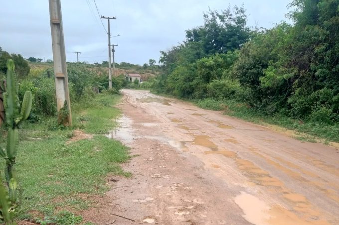 Prefeitura mantém rotas alternativas para garantir acesso seguro da população de Bate-Pé à sede do município