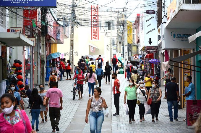 Procon municipal dá dicas de cuidados com as promoções na Black Friday