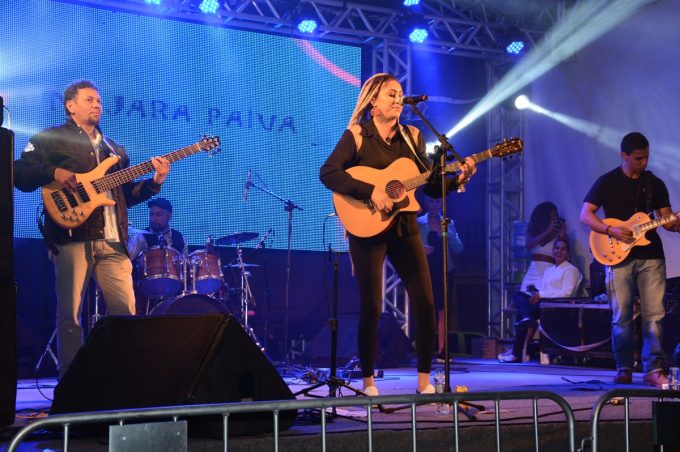 Última noite do Natal Conquista de Luz na Praça Mármore Neto recebe elogios