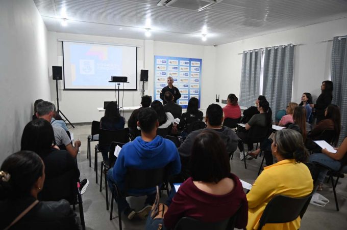 Curso da Vigilância Sanitária capacita profissionais da área alimentícia para atuação no Arraiá da Conquista