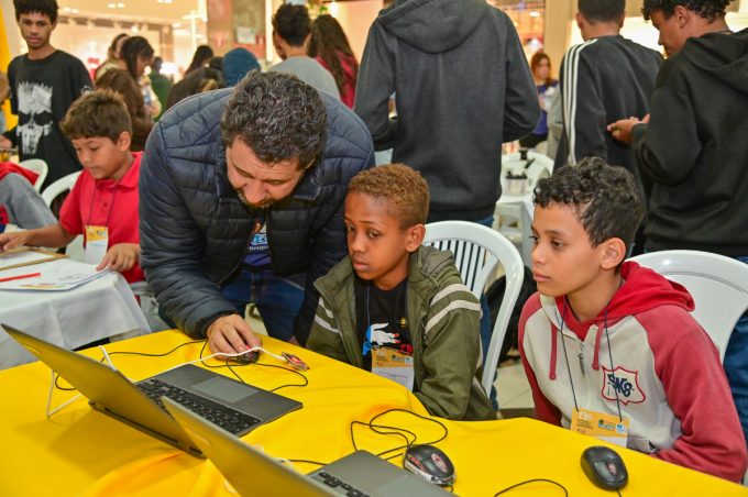 Cyber Conquista 2025: Com o tema “Mar de Inovação”, evento inicia com Festival de Invenção e Criatividade