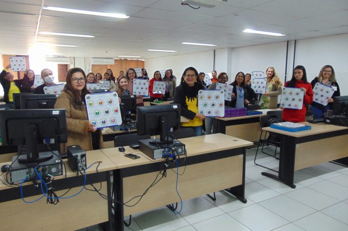 Professores municipais recebem formação para utilização da tecnologia pedagógica voltada à educação especial