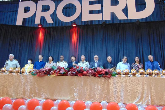 Secretário de Educação participa de solenidade de formatura do Proerd