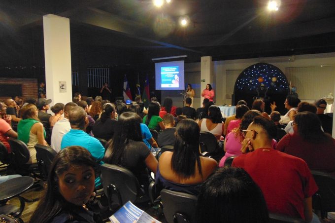 Smed comemorou 21 anos da língua de sinais com Mostra Cultural Libras em Cena e Stand Up humorístico