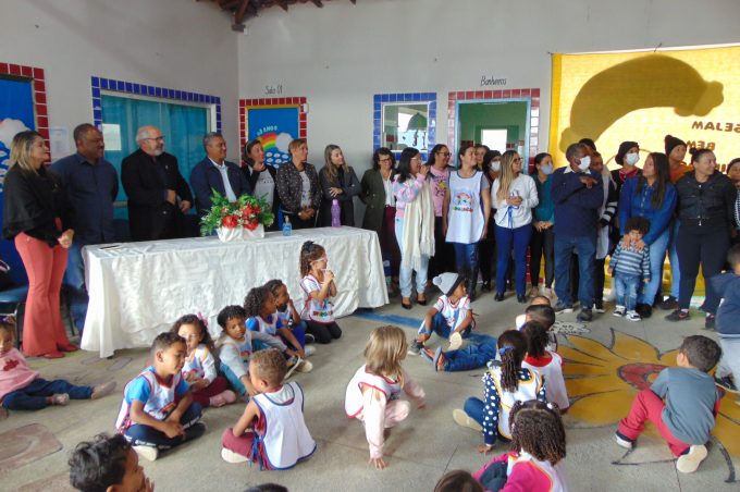 Centro de Educação Infantil Recanto das Águas tem espaços adequados com equipamentos lúdicos