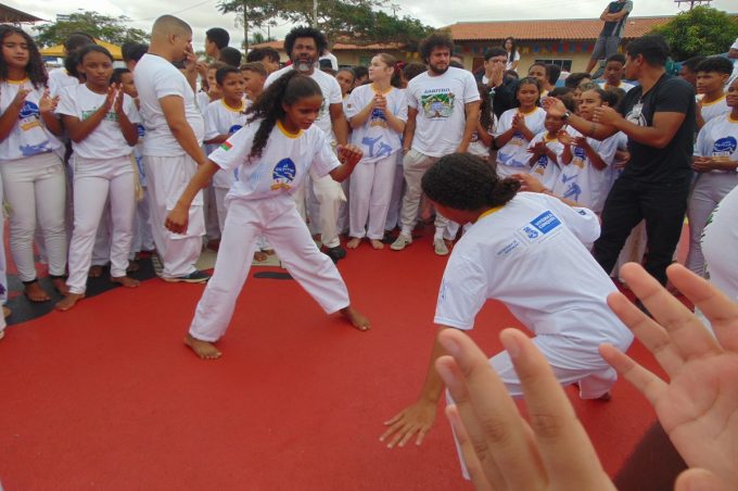 Disputas de artes marciais marcam início dos Jogos Estudantis no município