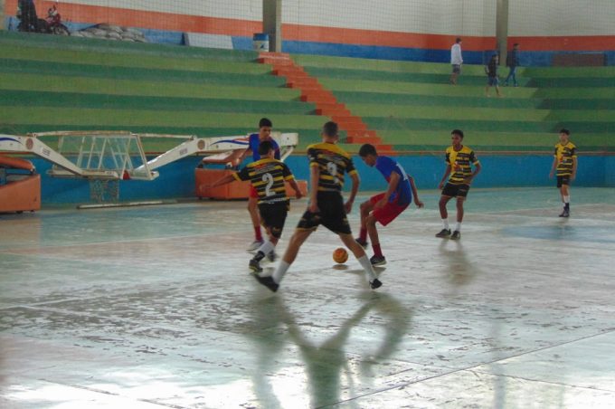 Polo EJA define equipes campeãs dos Jogos Estudantis da rede municipal