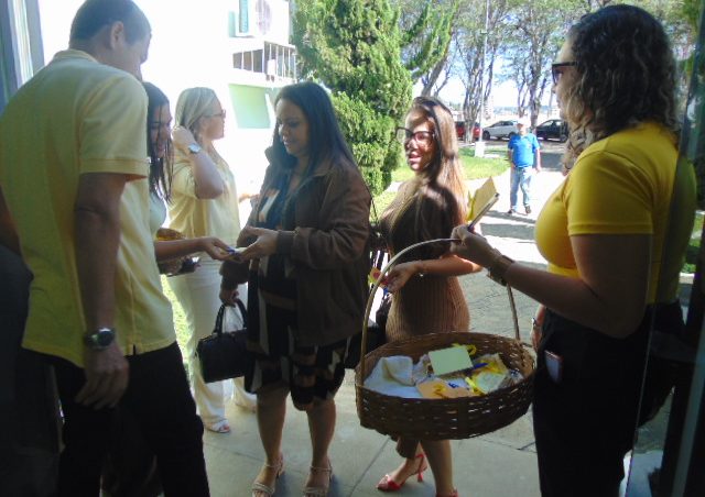 Recepção a servidores da Smed marca encerramento do Setembro Amarelo