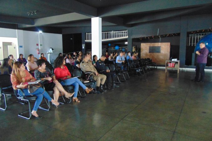 Smed reúne gestores de escolas da zona urbana para fortalecer diálogo sobre segurança na rede municipal