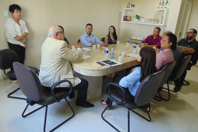 Smed cria comissão para avaliar estado de funcionamento das escolas municipais