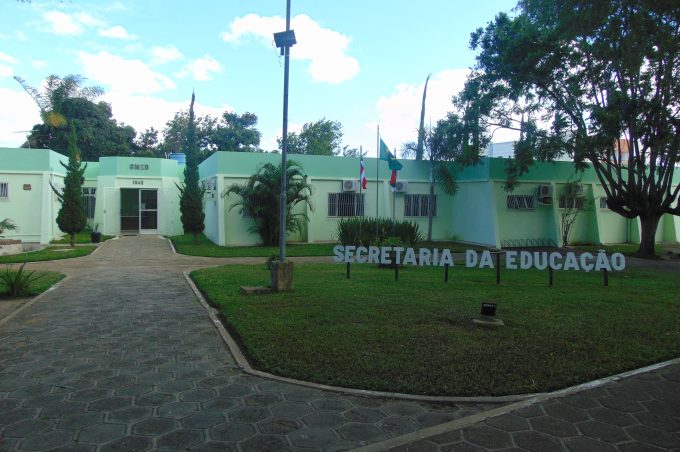 Prioridade do Governo Para Pessoas, Educação recebe investimentos, incluindo valorização salarial dos professores