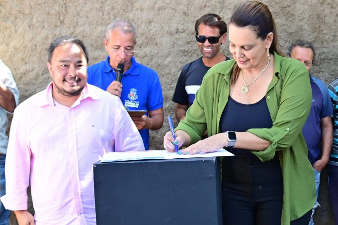 Acelera Conquista: Prefeitura assina Ordem de Serviço para recapeamento asfáltico em ruas do Ibirapuera