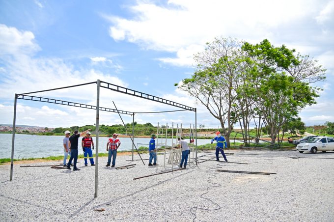 Natal Conquista de Luz: decoração natalina na Lagoa das Bateias será entregue na noite deste domingo, 7