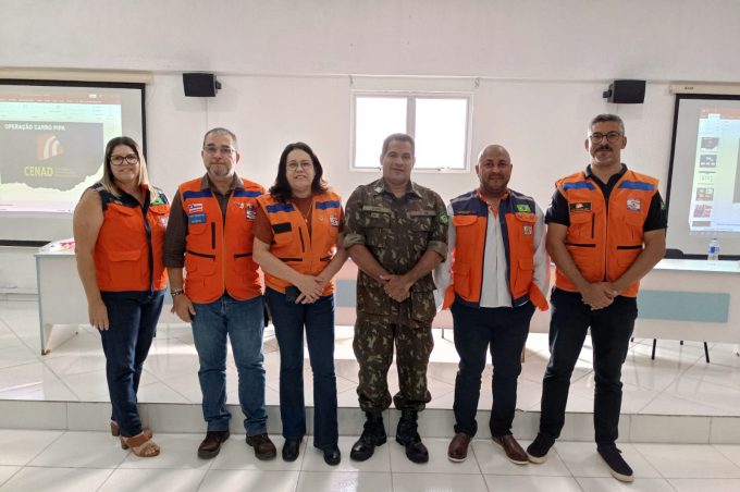 Coordenação de Defesa Civil participa de encontro em Brumado para discutir ações contra a estiagem