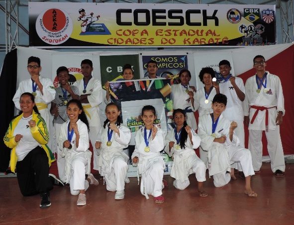Caratecas do Projeto Educarte conquistam títulos na Copa Estadual Cidades do Karatê