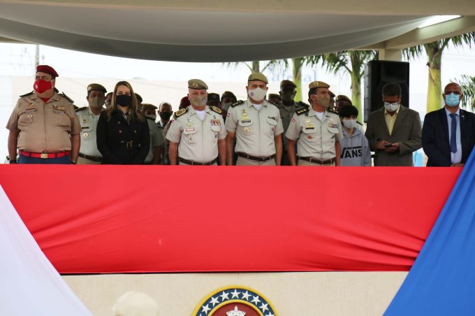 Prefeita Sheila Lemos participa de cerimônia em comemoração dos 50 anos do 9º Batalhão da PM