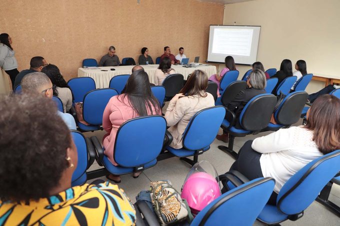 Comdica orienta candidatos ao Conselho Tutelar sobre regras da campanha eleitoral