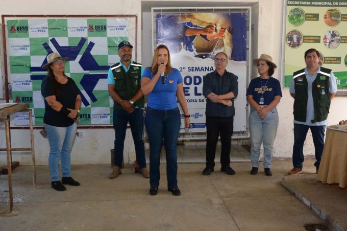 Com presença da prefeita, 2ª Semana do Produtor de Leite de Vitória da Conquista é encerrada com dia de campo