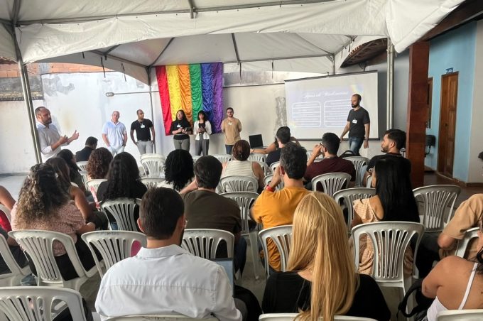 Servidores da Secretaria de Assistência Social participam de oficina de letramento em diversidade sexual e de gênero