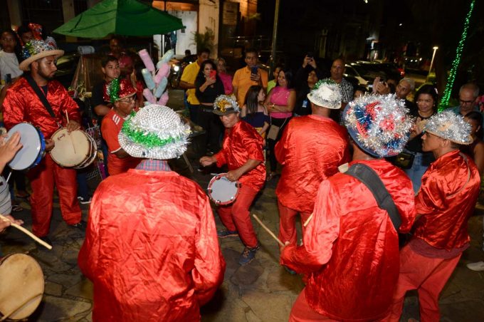 Natal Conquista de Luz: Praça Tancredo recebe apresentações de Ternos de Reis a partir do próximo sábado, 14
